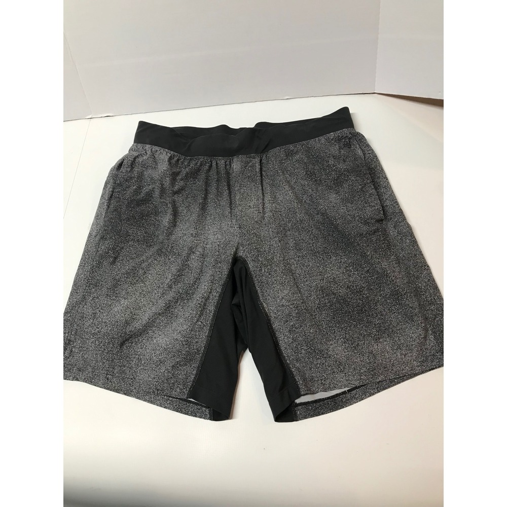 Lululemon Mens Grey Space Dye Athletic Training Shorts 9 Inch Inseam Size XL